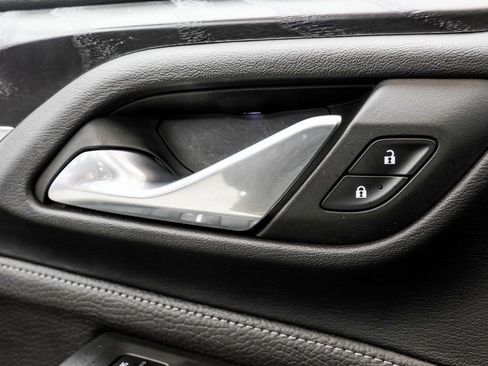 Used 2024 GMC Yukon Denali image 48