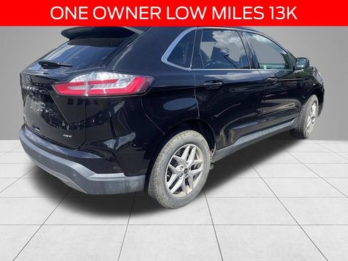 Used 2024 Ford Edge SEL w/ Convenience Package AWD/4WD image 3