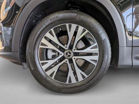 Used 2026 Mercedes-Benz GLB 250 image 24