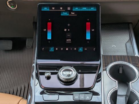 New 2026 Cadillac Escalade Luxury w/ Touring Package AWD/4WD image 21