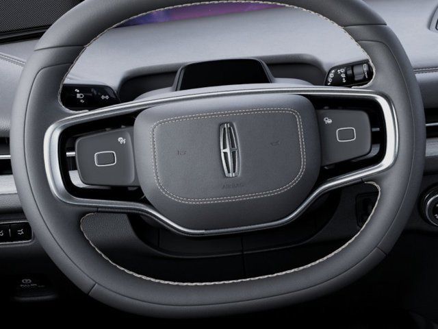 New 2027 Lincoln Navigator Premiere AWD/4WD image 13