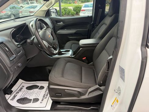 Used 2022 Chevrolet Colorado LT w/ Fleet Safety Package RWD image 6