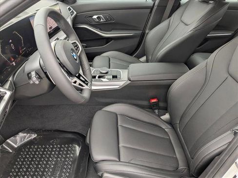 New 2026 BMW 330i Sedan w/ M Sport Package image 4