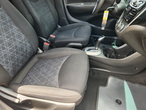 Used 2019 Chevrolet Spark LT FWD image 15