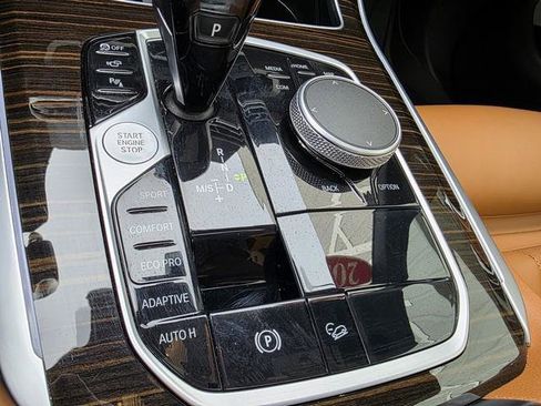 Used 2021 BMW X5 xDrive40i w/ M Sport Package image 20