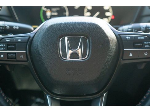 Used 2025 Honda CR-V Sport-L image 3