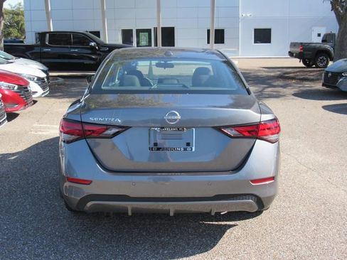 Certified 2025 Nissan Sentra SV w/ Trunk Package image 4