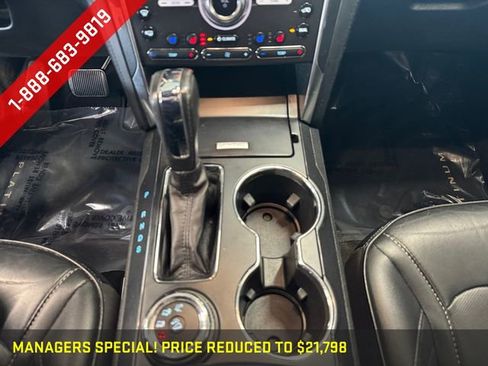 Used 2018 Ford Explorer Platinum AWD/4WD image 16