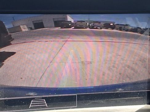 Used 2024 GMC Terrain SLE w/ Elevation Edition FWD image 11