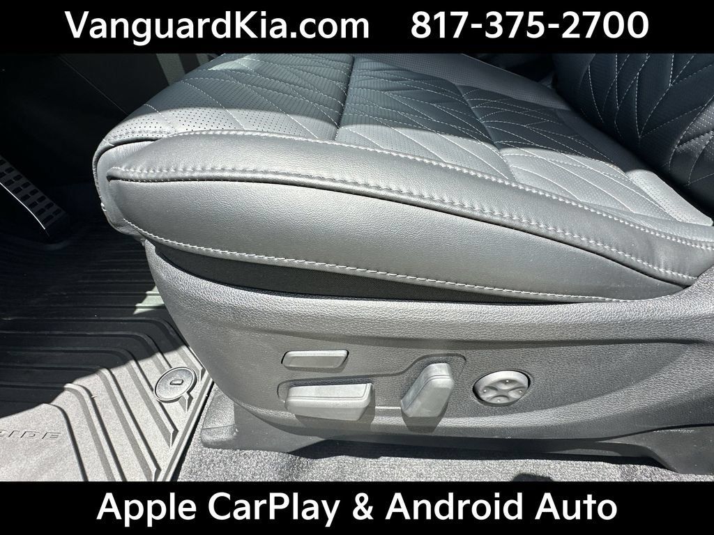 Certified 2025 Kia Telluride SX Prestige X-Line AWD/4WD image 16