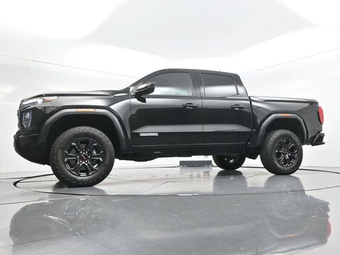 Used 2025 GMC Canyon Elevation w/ Convenience Package RWD image 45