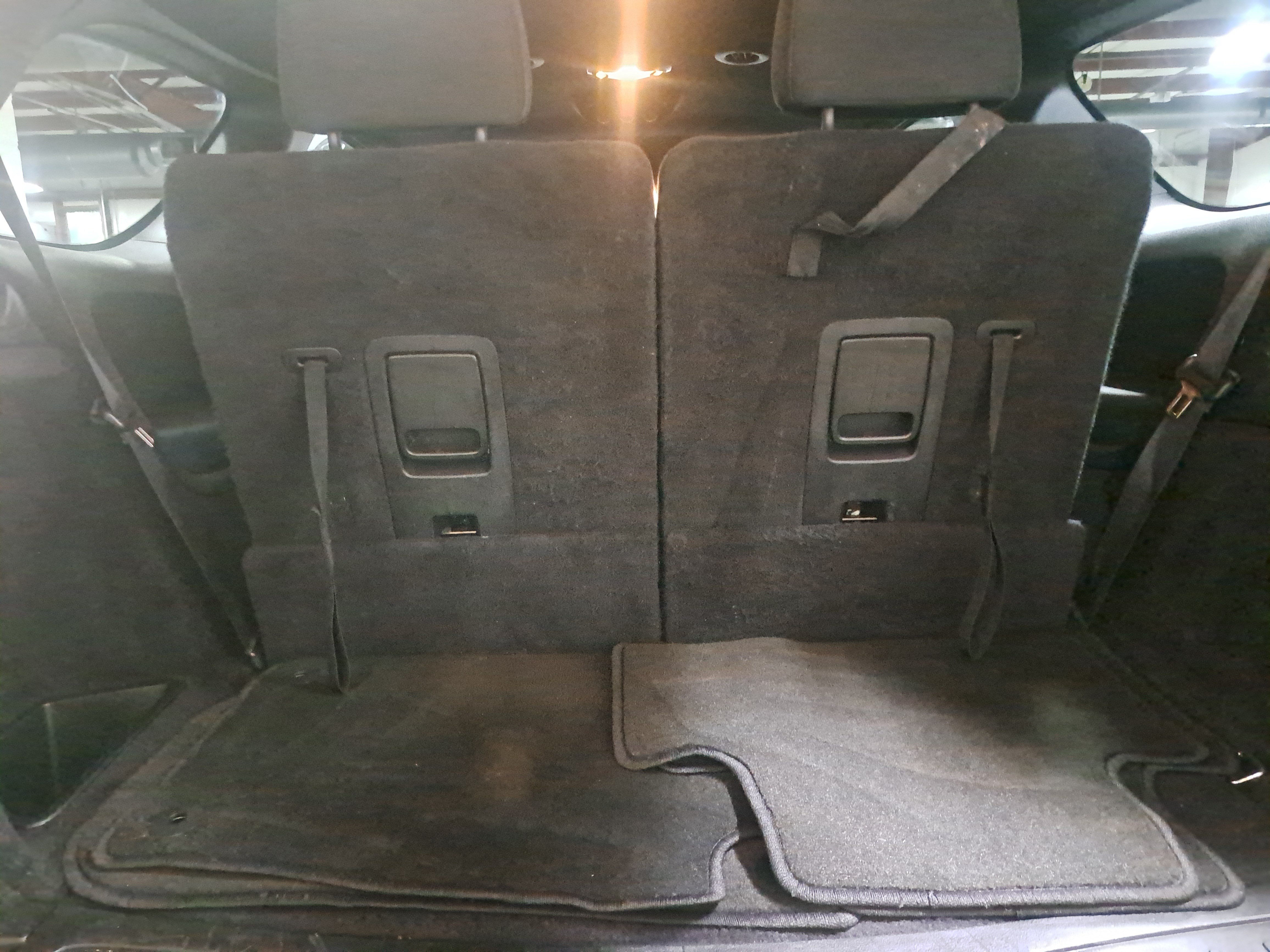 Used 2022 Dodge Durango SXT w/ Blacktop Package RWD image 13