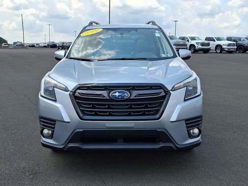 Certified 2023 Subaru Forester Limited w/ Popular Package #2 AWD/4WD image 2
