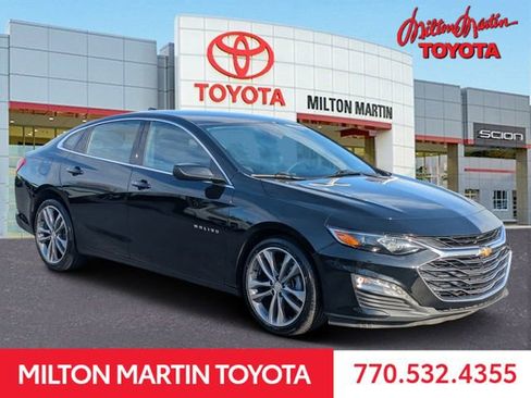 Used 2023 Chevrolet Malibu LT image 1