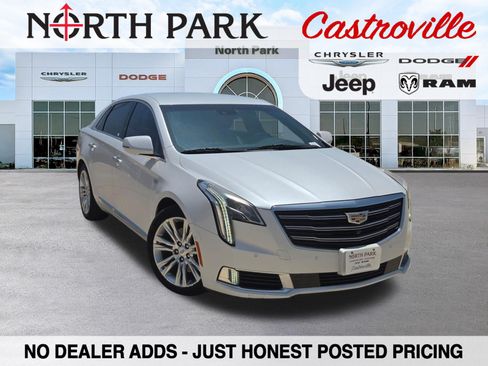 Used 2018 Cadillac XTS Luxury w/ Driver Awareness Package FWD image 1