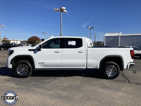 Certified 2022 GMC Sierra 1500 AT4 w/ AT4 Premium Package image 13