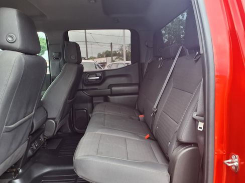 Certified 2024 Chevrolet Silverado 1500 Custom w/ LPO, Dark Essentials Package image 18