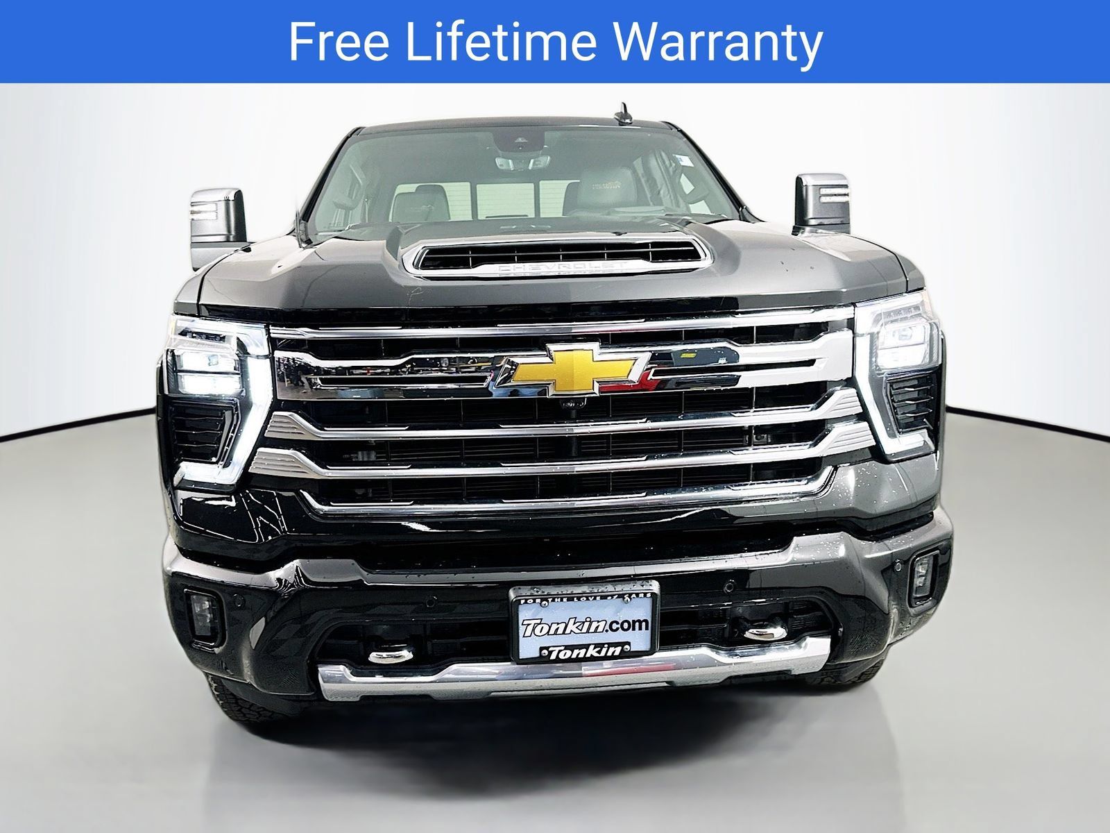 New 2026 Chevrolet Silverado 2500 High Country w/ High Country Premium Package AWD/4WD image 2