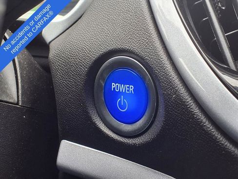 Used 2018 Chevrolet Volt LT w/ Comfort Package image 26