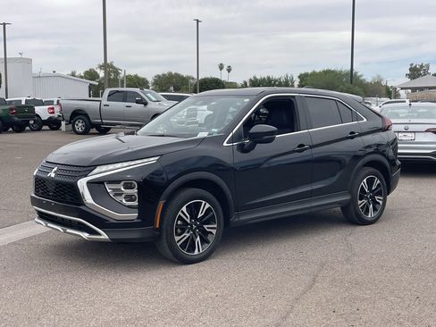 Used 2024 Mitsubishi Eclipse Cross SE image 2