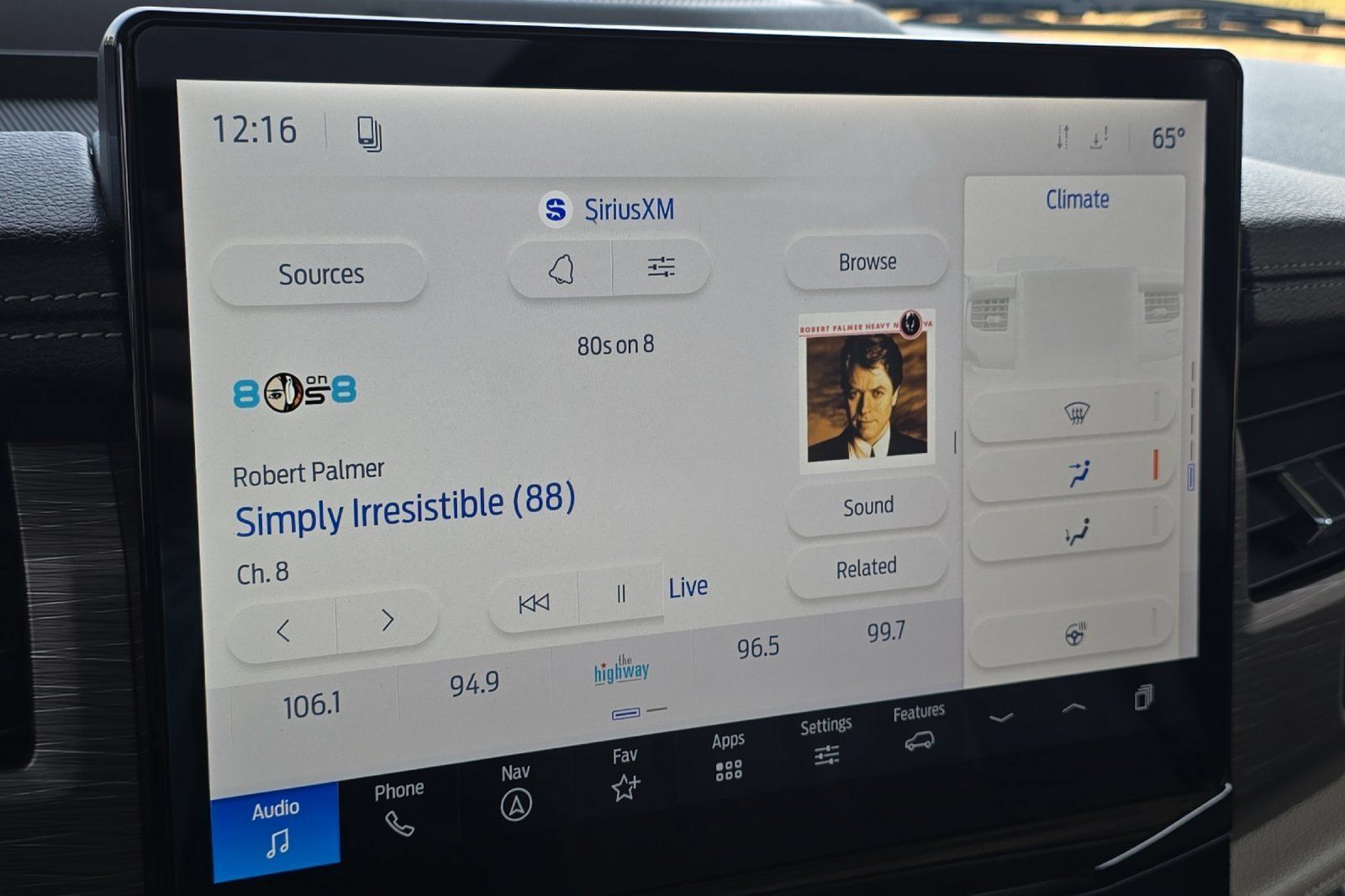 Used 2024 Ford Expedition Max Limited AWD/4WD image 16
