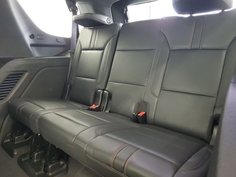 Used 2021 Chevrolet Tahoe RST w/ Luxury Package RWD image 12