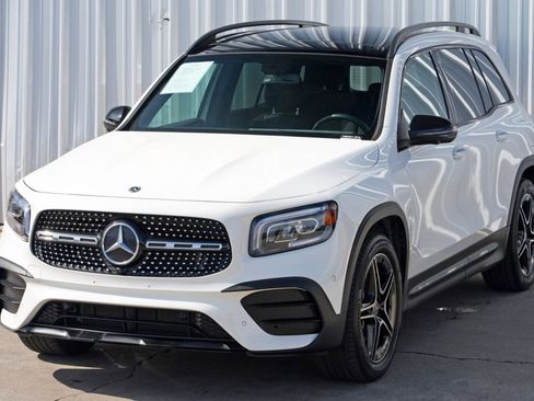Used 2022 Mercedes-Benz GLB 250 image 49