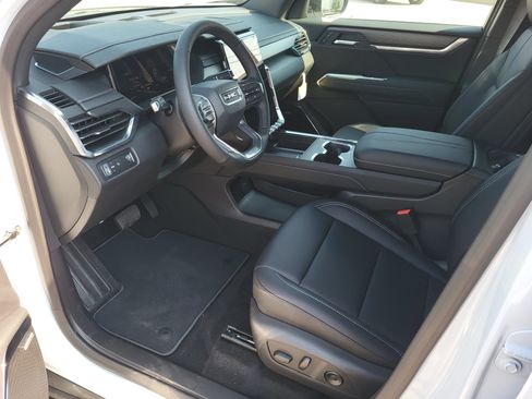 New 2026 GMC Acadia Elevation w/ Black Edition image 5