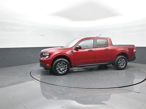 New 2026 Ford Maverick XLT image 4