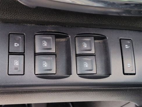 Used 2017 GMC Sierra 1500 Base w/ Sierra Convenience Package image 15