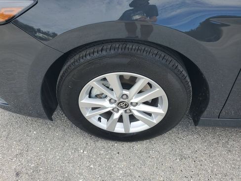 Certified 2025 Toyota Camry SE image 18