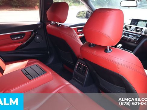Used 2017 BMW 340i Sedan RWD image 22