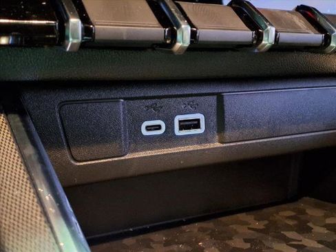 New 2026 GMC Canyon Elevation w/ Convenience Package image 8