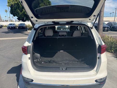 Used 2022 Kia Sportage LX image 38
