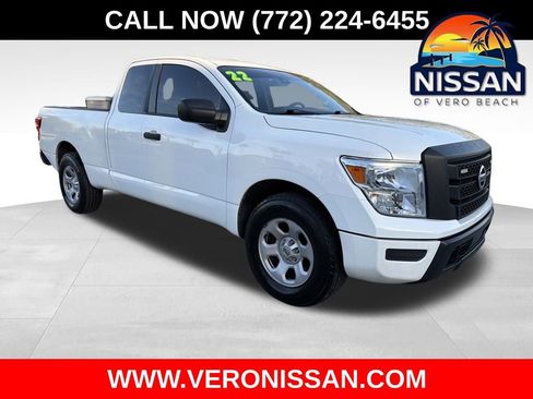 Used 2022 Nissan Titan S image 1