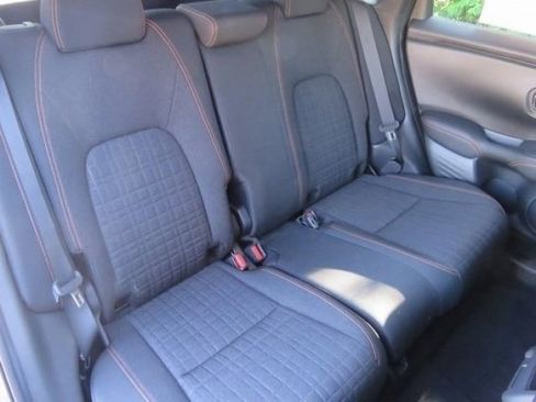 Certified 2023 Honda HR-V Sport image 24