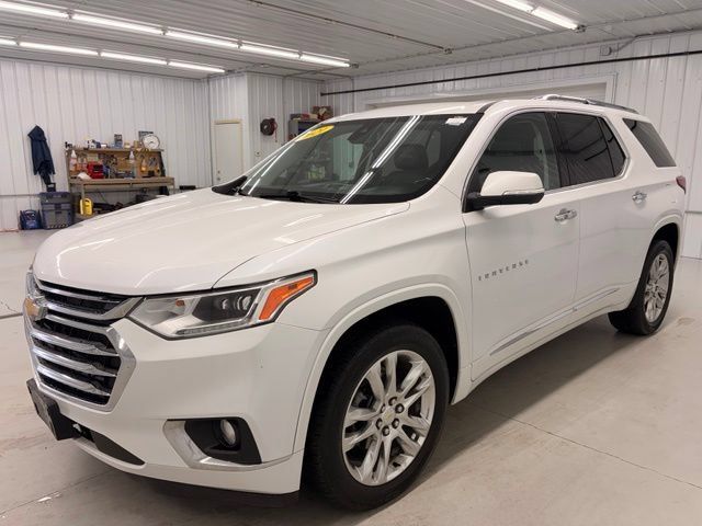 Used 2021 Chevrolet Traverse High Country AWD/4WD image 3