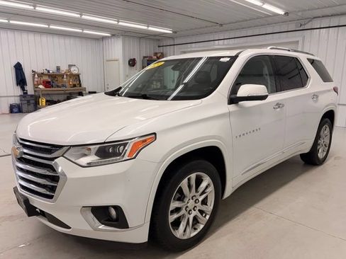 Used 2021 Chevrolet Traverse High Country AWD/4WD image 3