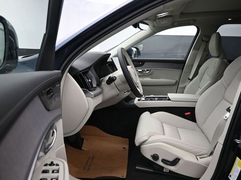 New 2026 Volvo XC90 B6 Ultra AWD/4WD image 11