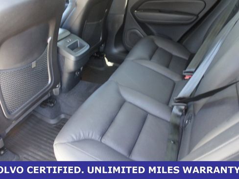 Certified 2024 Volvo XC60 B5 Plus w/ Protection Package Premier image 29