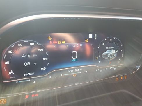 Used 2022 Chevrolet Tahoe High Country AWD/4WD image 20