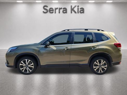 Used 2023 Subaru Forester Limited AWD/4WD image 2