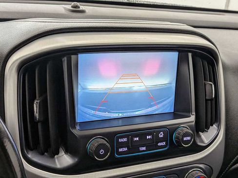 Used 2017 GMC Canyon SLE w/ Nightfall Edition image 30