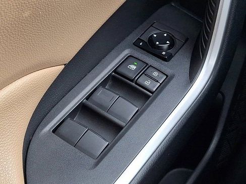 Used 2019 Toyota RAV4 LE w/ All Weather Liner Package image 30