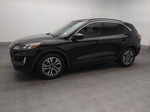 Used 2020 Ford Escape SEL FWD image 2