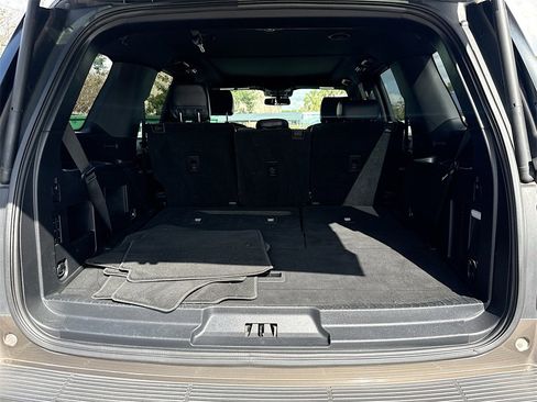 Used 2019 Ford Expedition XLT w/ Equipment Group 202A image 30