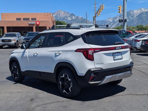Used 2026 Kia Seltos S AWD/4WD image 7