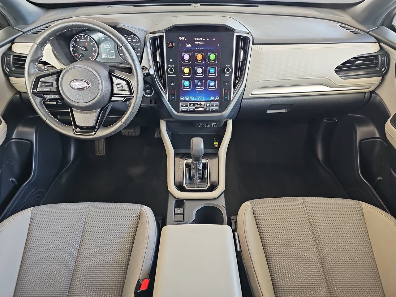 Certified 2025 Subaru Forester Premium AWD/4WD image 11