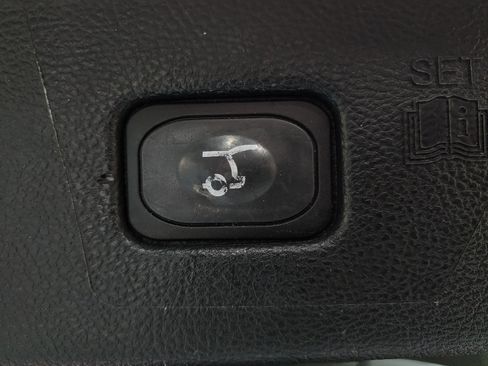 Used 2017 Ford Edge Titanium w/ Equipment Group 302A image 21