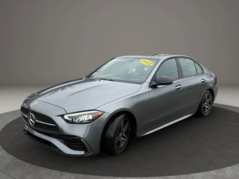 Used 2022 Mercedes-Benz C 300 4MATIC Sedan image 2